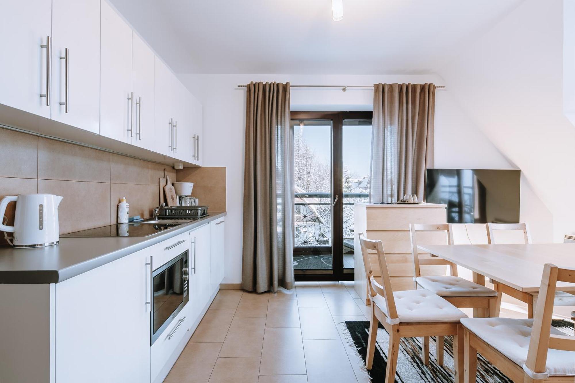 Szafir Mozaika Centrum Piec Kominkowy Apartmán *